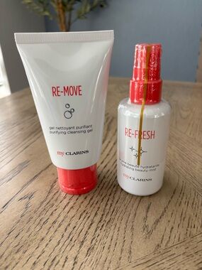 My Clarins RE-MOVE Cleanser + RE-FRESH Hydrating Mist Set (New)